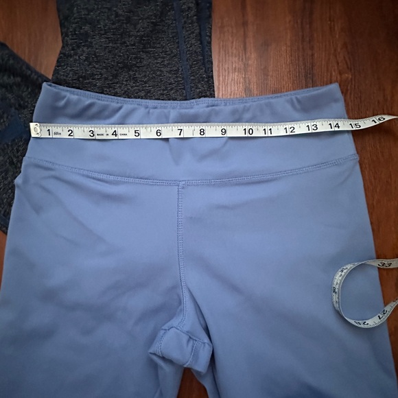 Jockey leggings (thick warm) size L- light blue, capri, w/front hideaway pocket - Picture 6 of 7